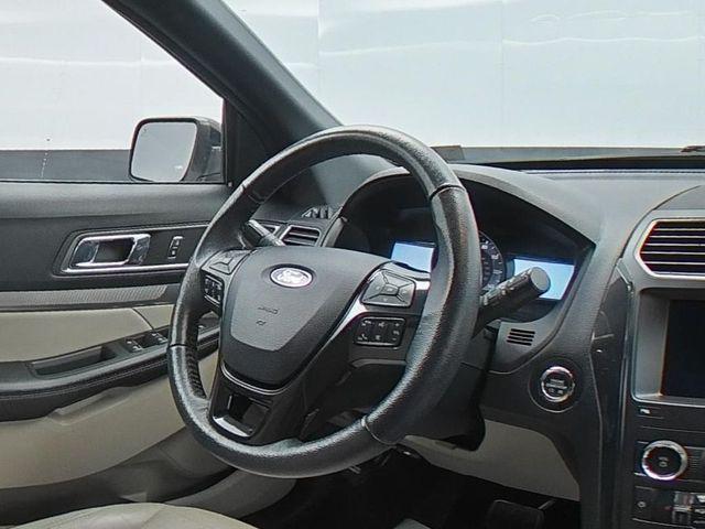 2018 Ford Explorer - $17,117