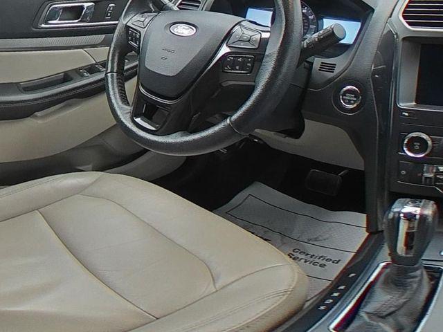 2018 Ford Explorer - $17,117