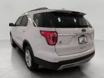 2017 Explorer Thumbnail 20