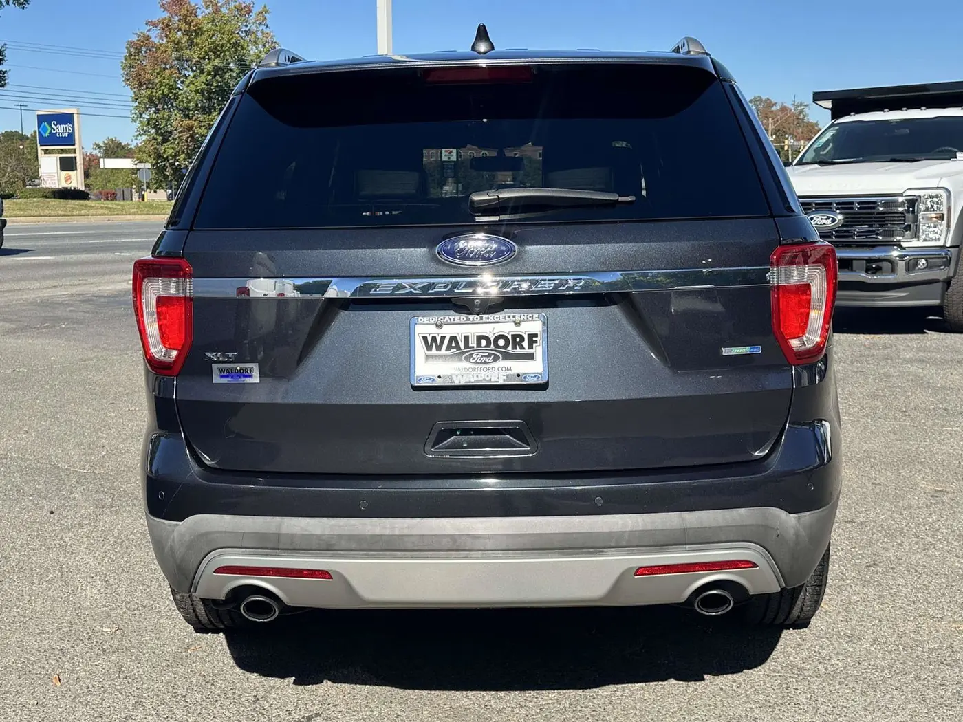 2017 Ford Explorer - $16,000