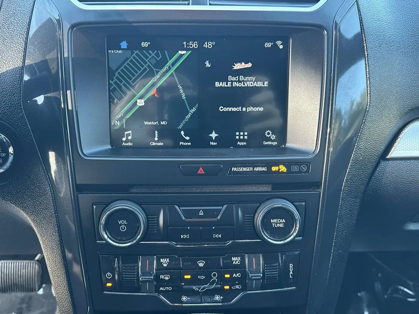 2017 Ford Explorer - $16,000