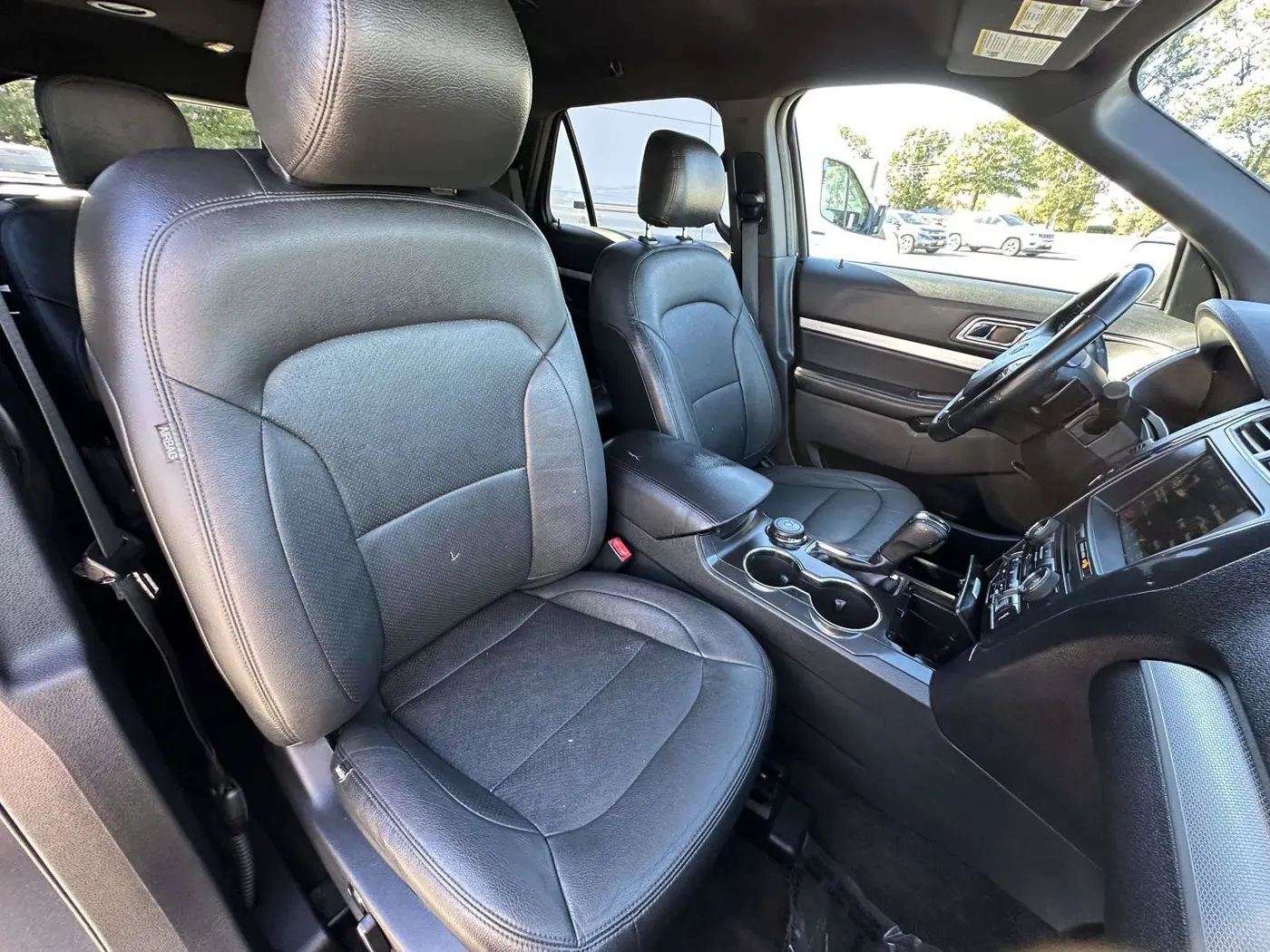 2017 Ford Explorer - $16,000