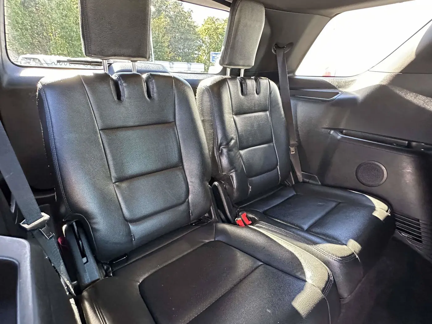 2017 Ford Explorer - $16,000