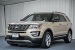 2017 Explorer Thumbnail 3