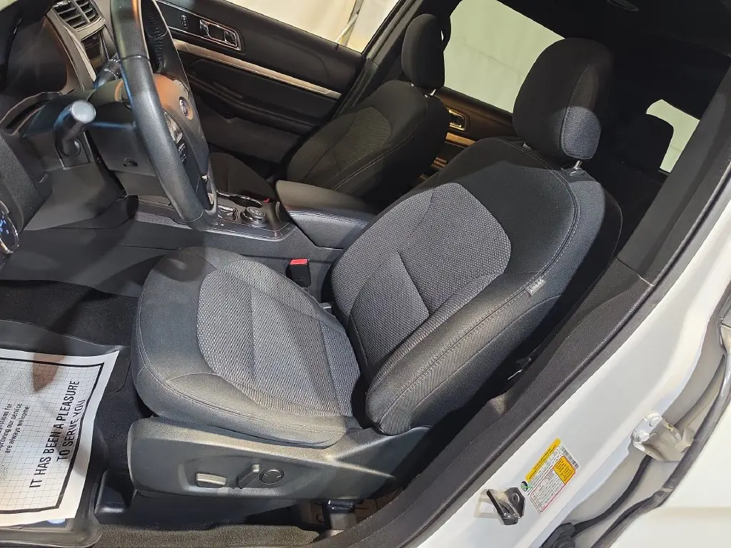 2019 Ford Explorer - $17,098