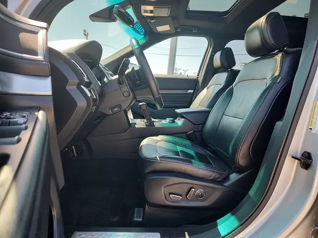 2016 Ford Explorer - $13,479
