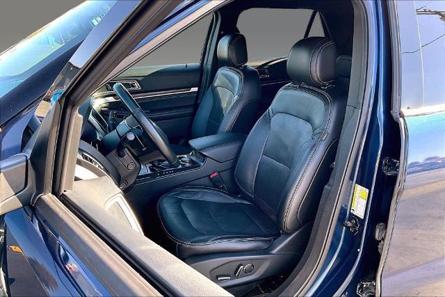 2017 Ford Explorer - $13,290