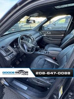 2019 Explorer Thumbnail 8