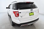 2016 Explorer Thumbnail 12