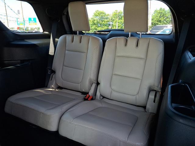 2019 Ford Explorer - $18,980