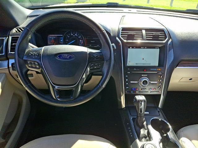 2019 Ford Explorer - $18,980