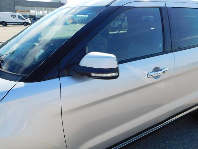 2018 Ford Explorer - $14,890
