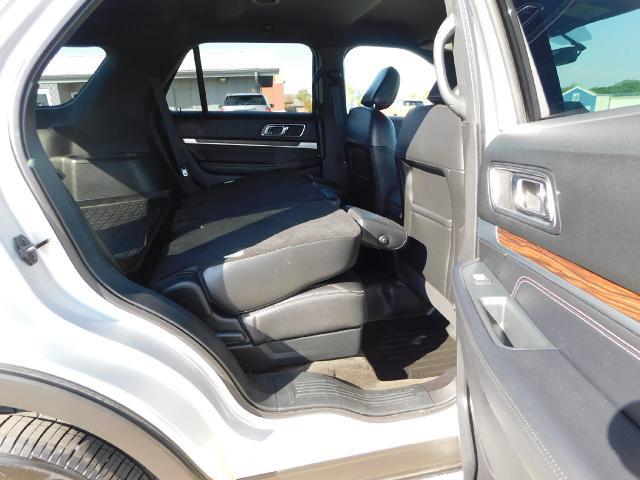 2018 Ford Explorer - $14,890