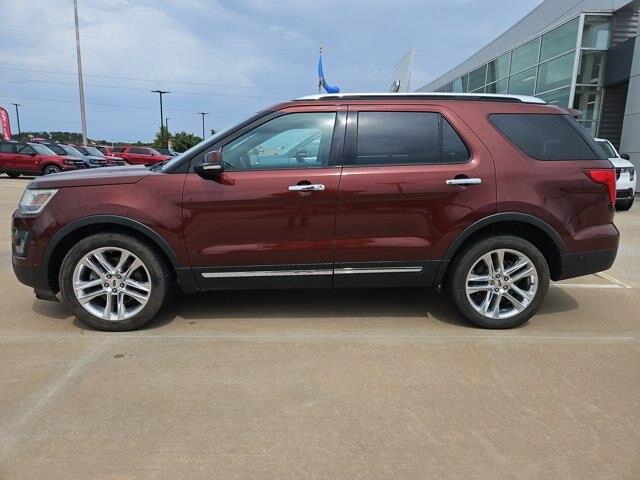 2016 Ford Explorer - $14,700