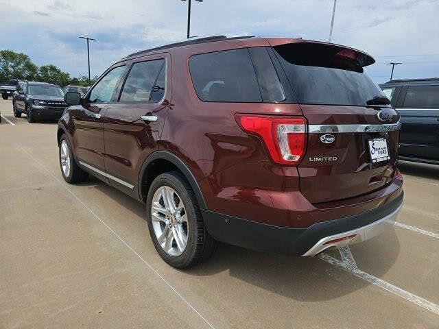 2016 Ford Explorer - $14,700