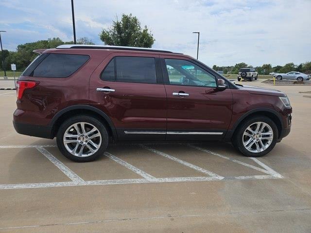 2016 Ford Explorer - $14,700