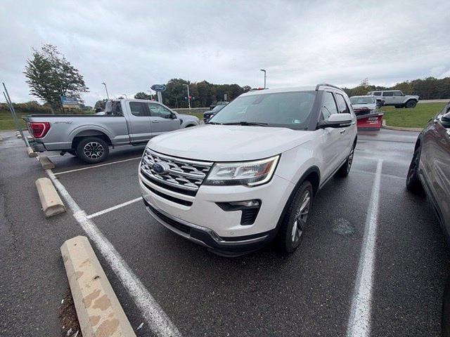 2018 Ford Explorer Limited — photo 1 of 12