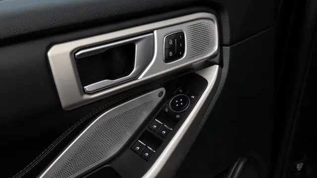 2023 Ford Explorer Hybrid Limited