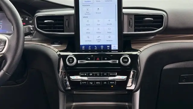 2023 Ford Explorer Hybrid Limited