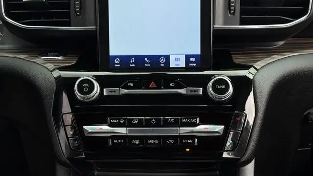 2023 Ford Explorer Hybrid Limited