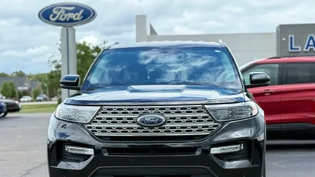 2023 Ford Explorer Hybrid Limited