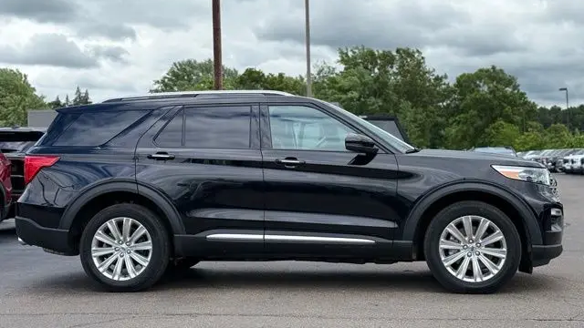 2023 Ford Explorer Hybrid Limited