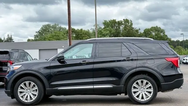 2023 Ford Explorer Hybrid Limited