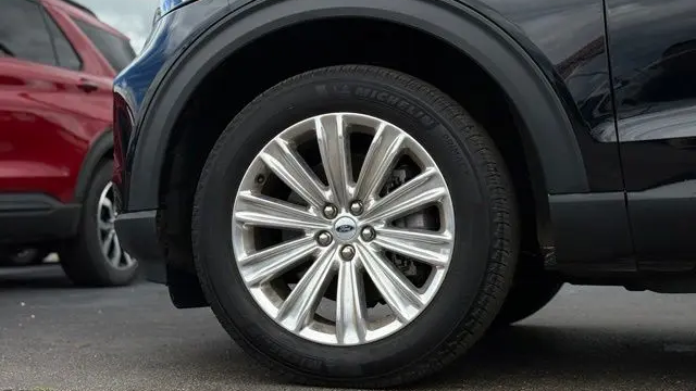 2023 Ford Explorer Hybrid Limited