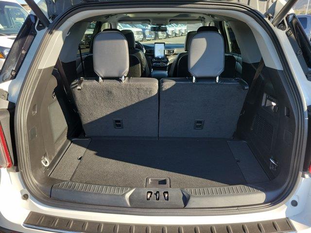 2023 Ford Explorer - $33,000