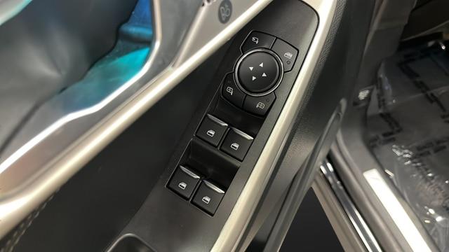 2023 Ford Explorer Hybrid Limited