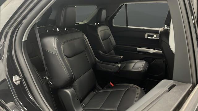 2023 Ford Explorer Hybrid Limited