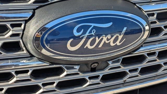 2023 Ford Explorer Hybrid Limited