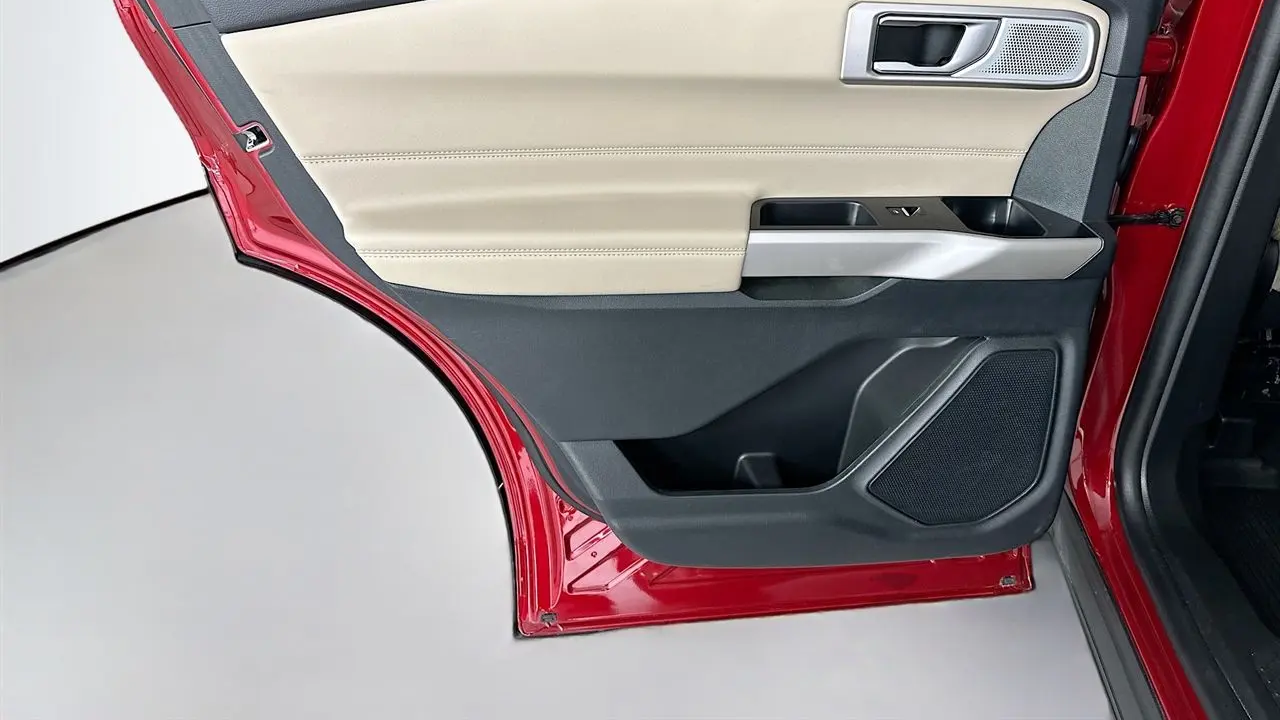2023 Ford Explorer Hybrid Limited