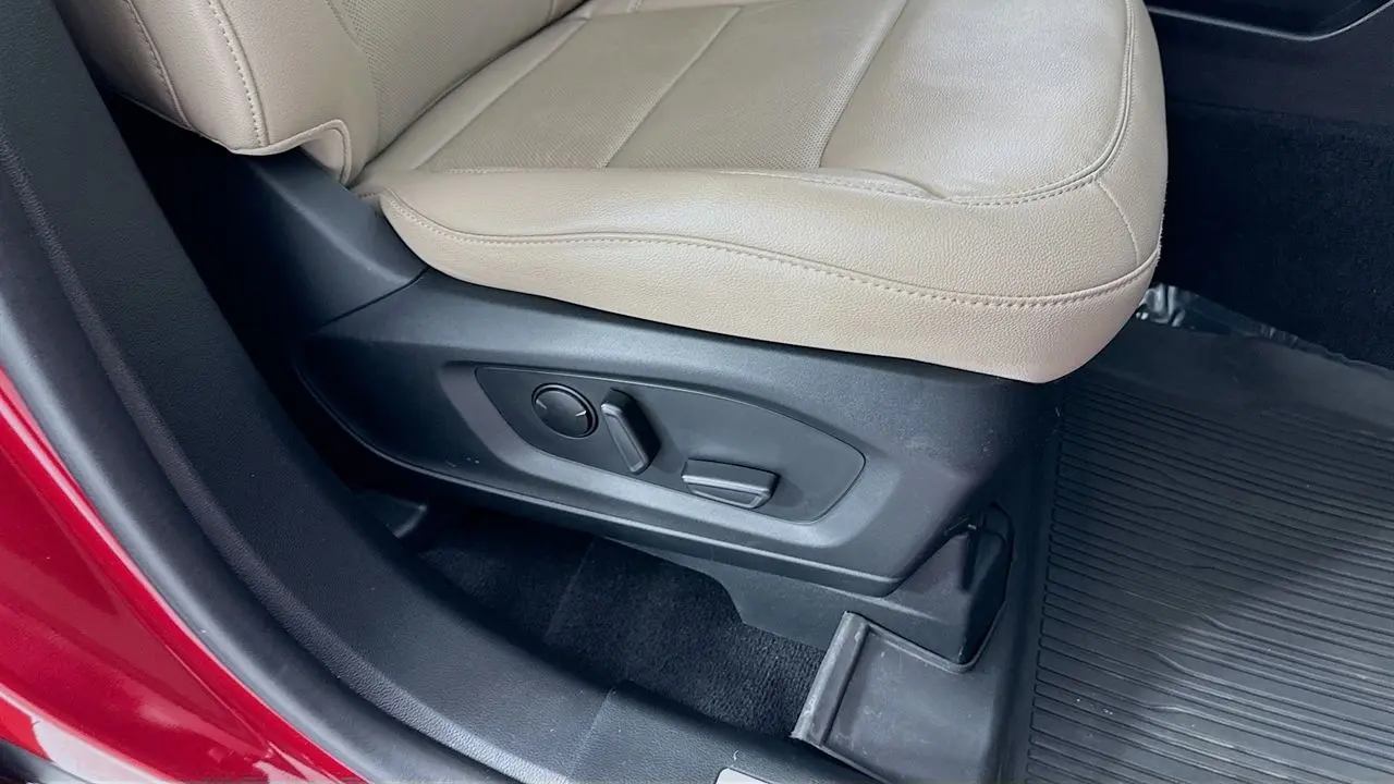 2023 Ford Explorer Hybrid Limited