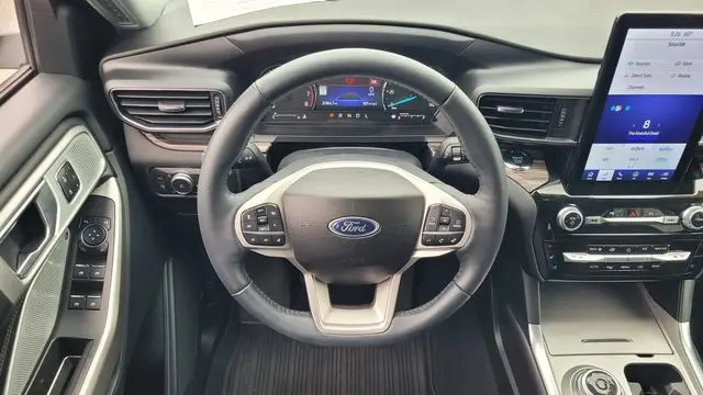 2023 Ford Explorer Hybrid Limited