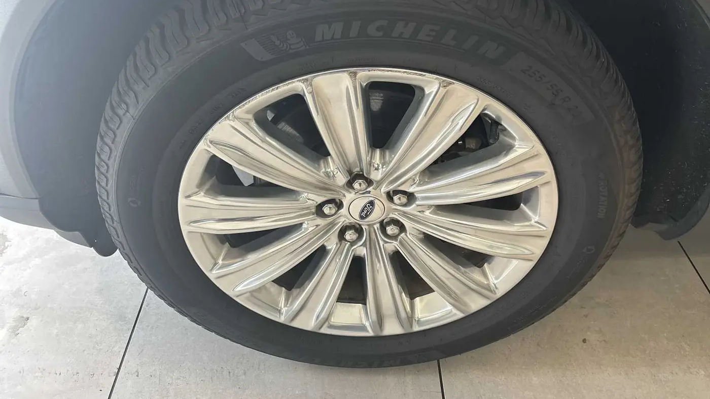 2021 Ford Explorer Hybrid Limited