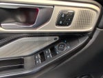 2020 Explorer Thumbnail 15