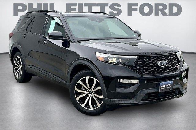 2020 Ford Explorer - $32,500