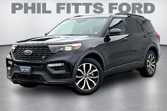 2020 Ford Explorer - $32,500