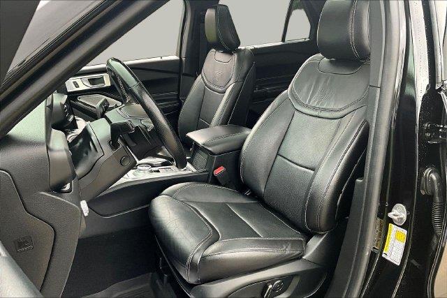 2020 Ford Explorer - $32,500