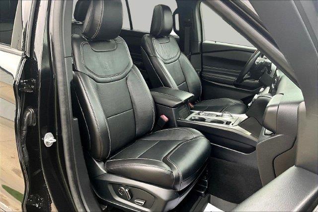 2020 Ford Explorer - $32,500