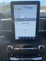 2020 Explorer Thumbnail 9