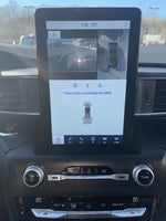 2020 Explorer Thumbnail 10