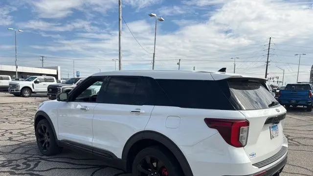 2021 Ford Explorer ST