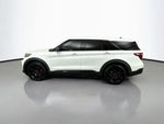 2021 Explorer Thumbnail 4
