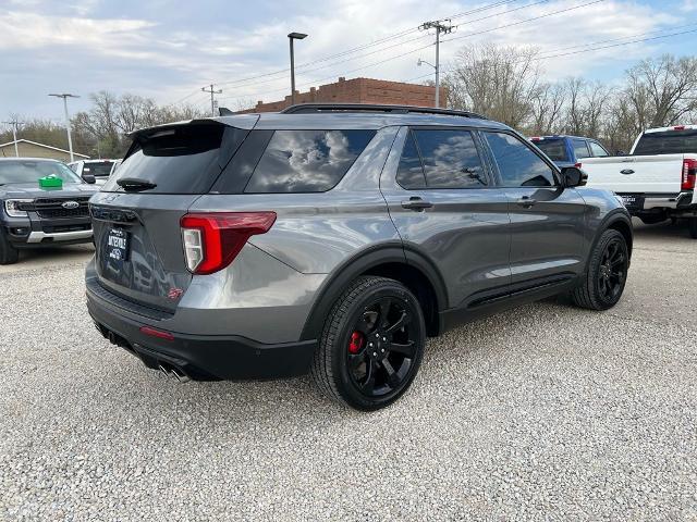 2022 Ford Explorer - $36,900