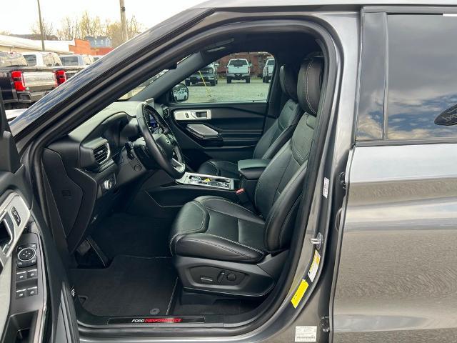 2022 Ford Explorer - $36,900