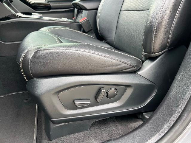 2022 Ford Explorer - $36,900