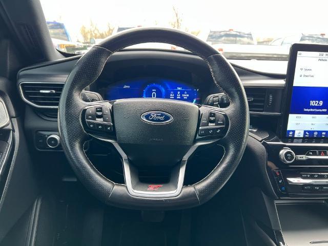 2022 Ford Explorer - $36,900