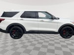 2022 Explorer Thumbnail 38